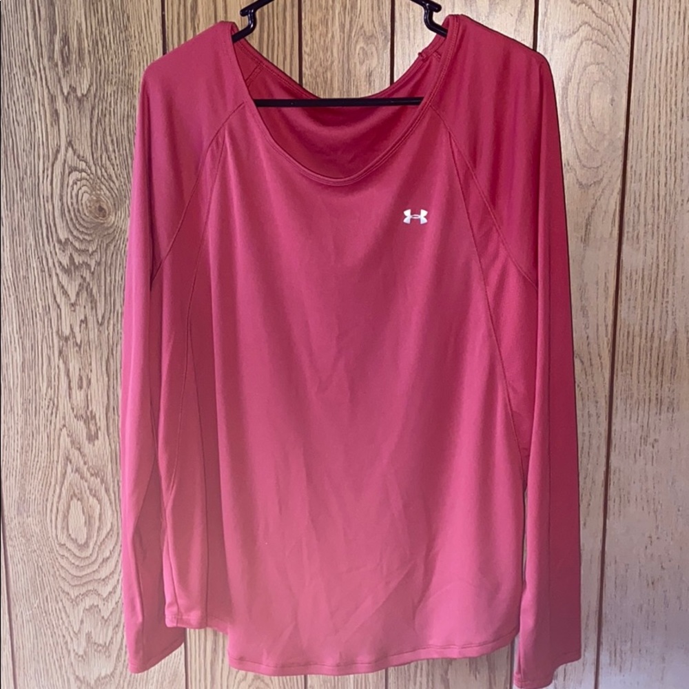 Women’s UA long sleeve